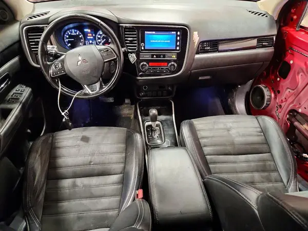 JA4AZ3A35KZ045125 2019 MITSUBISHI OUTLANDER - Image 8