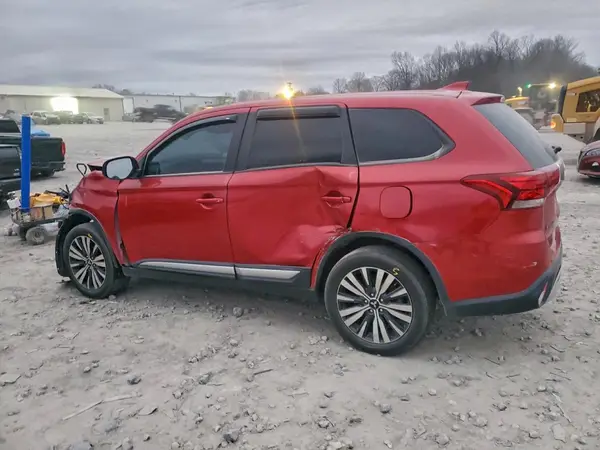 JA4AZ3A35KZ047411 2019 MITSUBISHI OUTLANDER - Image 2