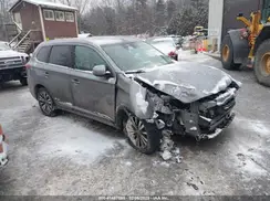 JA4AZ3A35LJ001609 2020 MITSUBISHI OUTLANDER