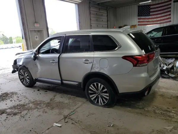 JA4AZ3A35LZ017231 2020 MITSUBISHI OUTLANDER - Image 2