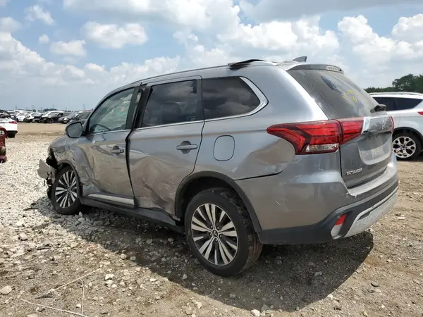 JA4AZ3A35LZ027211 2020 MITSUBISHI OUTLANDER - Image 2