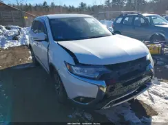 JA4AZ3A35LZ039973 2020 MITSUBISHI OUTLANDER