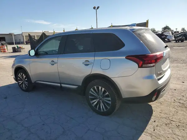 JA4AZ3A35LZ044316 2020 MITSUBISHI OUTLANDER - Image 2