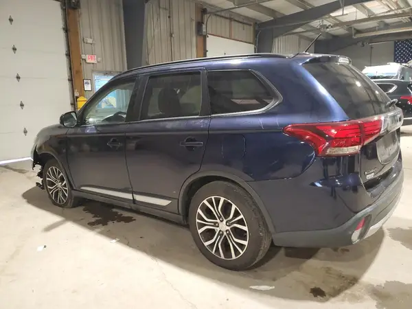 JA4AZ3A36GZ005031 2016 MITSUBISHI OUTLANDER - Image 2