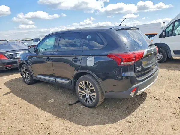 JA4AZ3A36GZ017311 2016 MITSUBISHI OUTLANDER - Image 2
