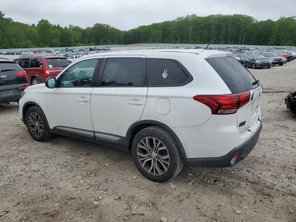 JA4AZ3A36GZ031967 2016 MITSUBISHI OUTLANDER - Image 2