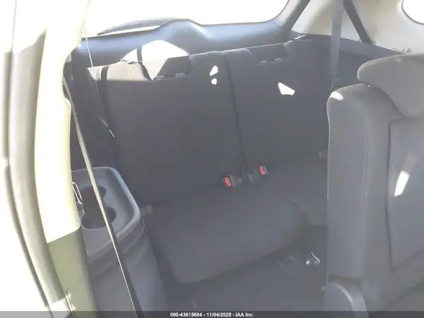 JA4AZ3A36GZ044377 2016 MITSUBISHI OUTLANDER - Image 8