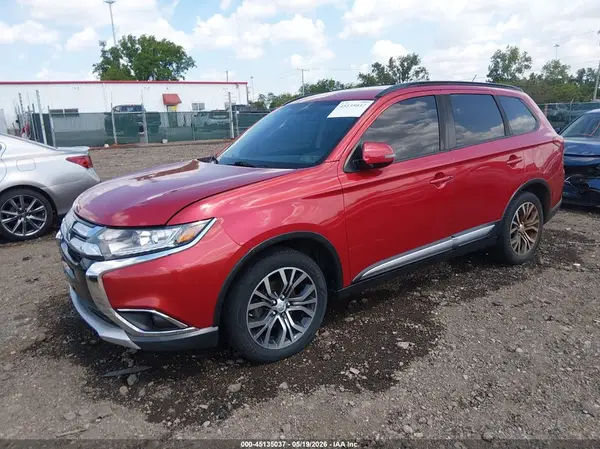 JA4AZ3A36GZ061132 2016 MITSUBISHI OUTLANDER - Image 2
