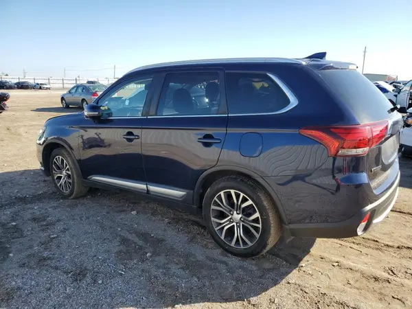 JA4AZ3A36HZ014409 2017 MITSUBISHI OUTLANDER - Image 2