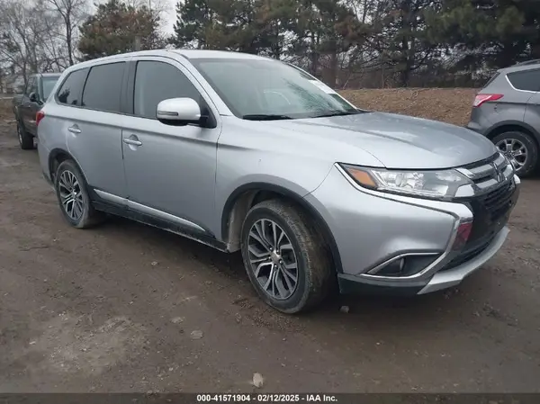 JA4AZ3A36HZ021974 2017 MITSUBISHI OUTLANDER - Image 1