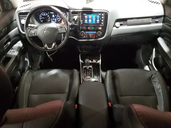 JA4AZ3A36HZ023711 2017 MITSUBISHI OUTLANDER - Image 8