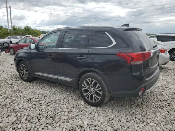 JA4AZ3A36HZ026740 2017 MITSUBISHI OUTLANDER - Image 2