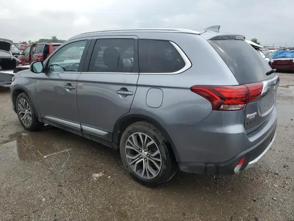 JA4AZ3A36HZ029055 2017 MITSUBISHI OUTLANDER - Image 2