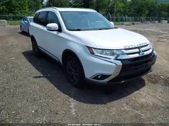 JA4AZ3A36HZ049502 2017 MITSUBISHI OUTLANDER