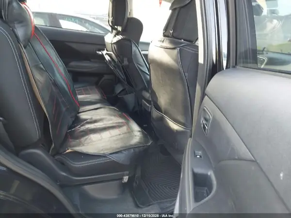 JA4AZ3A36HZ062931 2017 MITSUBISHI OUTLANDER - Image 8
