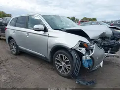 JA4AZ3A36JJ002104 2018 MITSUBISHI OUTLANDER