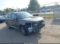 JA4AZ3A36JZ044015 2018 MITSUBISHI OUTLANDER