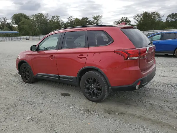 JA4AZ3A36JZ053913 2018 MITSUBISHI OUTLANDER - Image 2
