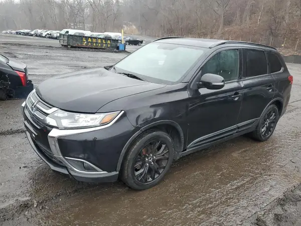 JA4AZ3A36JZ062840 2018 MITSUBISHI OUTLANDER - Image 1