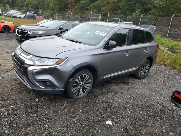 JA4AZ3A36KJ000807 2019 MITSUBISHI OUTLANDER - Image 1