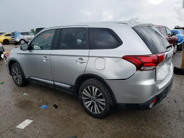 JA4AZ3A36KJ001942 2019 MITSUBISHI OUTLANDER - Image 2