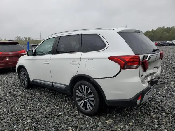 JA4AZ3A36KZ005684 2019 MITSUBISHI OUTLANDER - Image 2