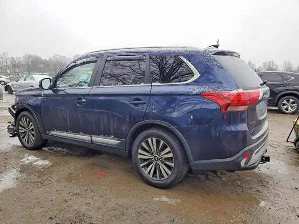 JA4AZ3A36KZ005958 2019 MITSUBISHI OUTLANDER - Image 2