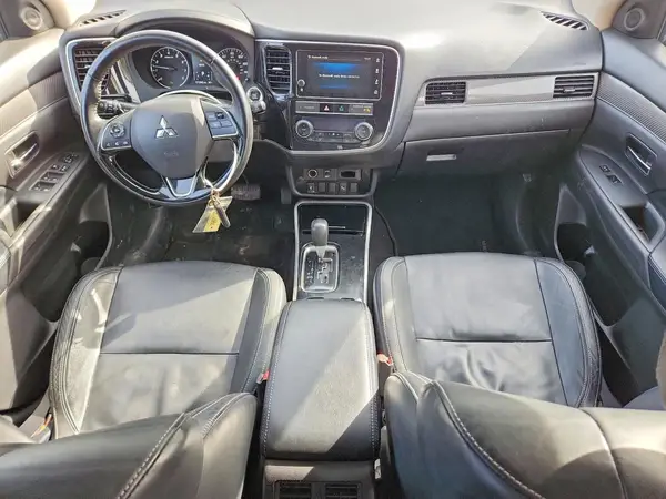 JA4AZ3A36KZ013543 2019 MITSUBISHI OUTLANDER - Image 8