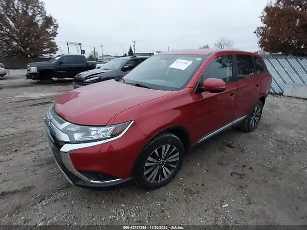 JA4AZ3A36KZ019326 2019 MITSUBISHI OUTLANDER - Image 2