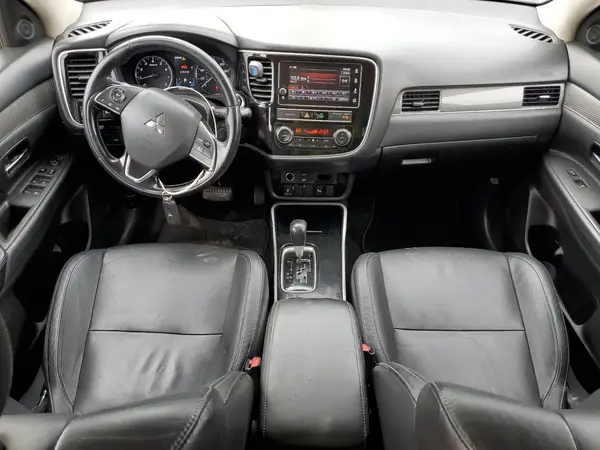 JA4AZ3A36KZ026809 2019 MITSUBISHI OUTLANDER - Image 8