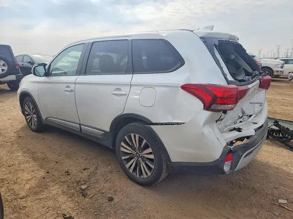 JA4AZ3A36KZ030651 2019 MITSUBISHI OUTLANDER - Image 2