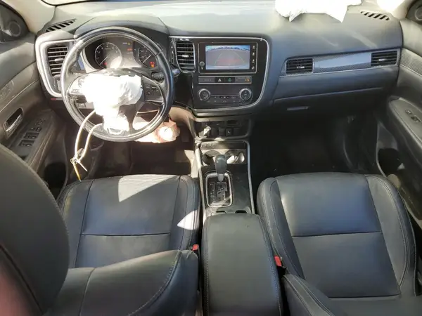 JA4AZ3A36KZ040354 2019 MITSUBISHI OUTLANDER - Image 8