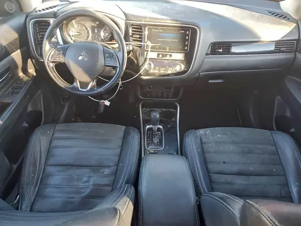 JA4AZ3A36KZ041293 2019 MITSUBISHI OUTLANDER - Image 8
