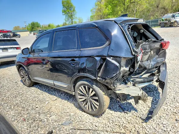 JA4AZ3A36KZ042623 2019 MITSUBISHI OUTLANDER - Image 2