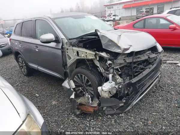 JA4AZ3A36KZ043044 2019 MITSUBISHI OUTLANDER - Image 1