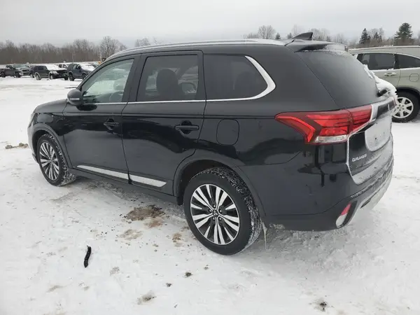 JA4AZ3A36LZ003709 2020 MITSUBISHI OUTLANDER - Image 2