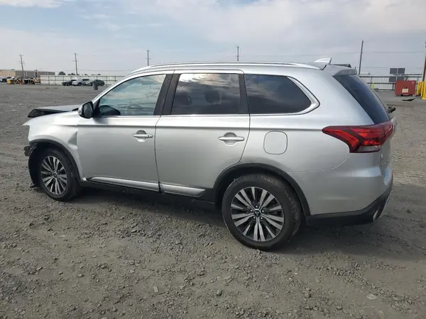 JA4AZ3A36LZ024494 2020 MITSUBISHI OUTLANDER - Image 2