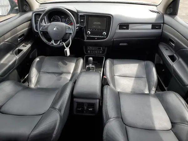JA4AZ3A36LZ031722 2020 MITSUBISHI OUTLANDER - Image 8