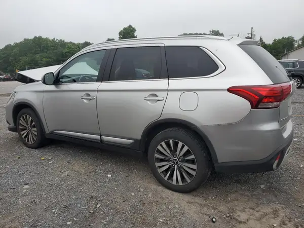 JA4AZ3A36LZ032286 2020 MITSUBISHI OUTLANDER - Image 2