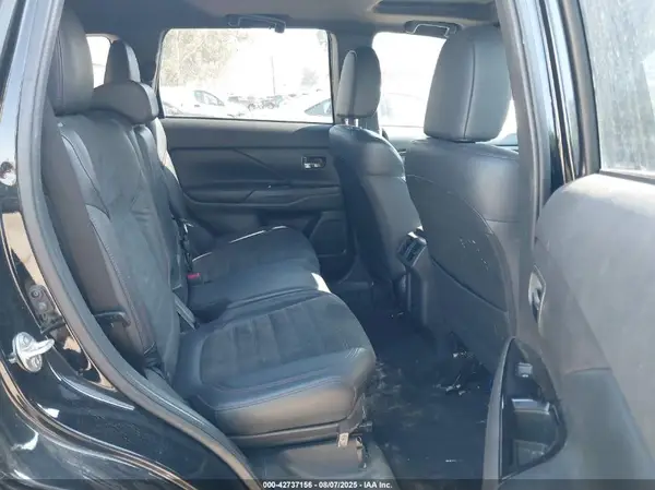 JA4AZ3A36LZ040646 2020 MITSUBISHI OUTLANDER - Image 8