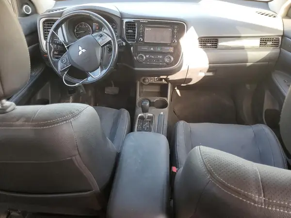 JA4AZ3A37GZ002171 2016 MITSUBISHI OUTLANDER - Image 8