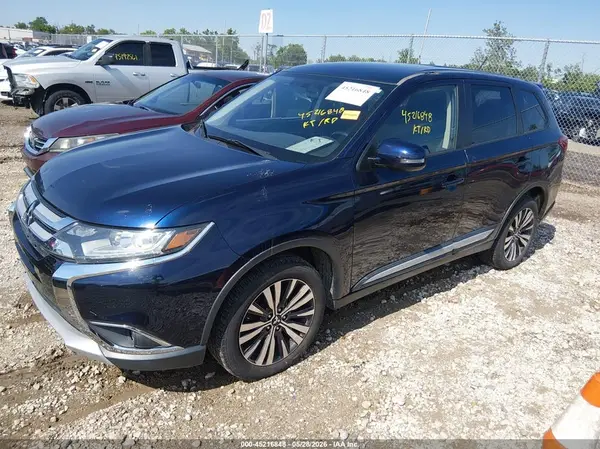 JA4AZ3A37GZ002476 2016 MITSUBISHI OUTLANDER - Image 2