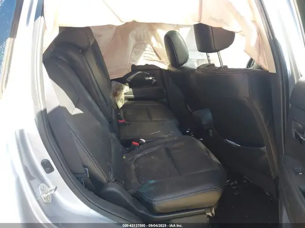 JA4AZ3A37GZ010187 2016 MITSUBISHI OUTLANDER - Image 8