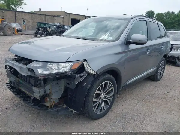 JA4AZ3A37GZ011968 2016 MITSUBISHI OUTLANDER - Image 2