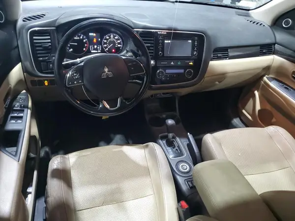 JA4AZ3A37GZ024980 2016 MITSUBISHI OUTLANDER - Image 8