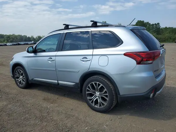 JA4AZ3A37GZ026504 2016 MITSUBISHI OUTLANDER - Image 2