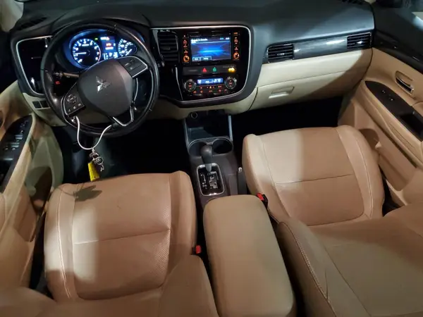 JA4AZ3A37GZ027426 2016 MITSUBISHI OUTLANDER - Image 8