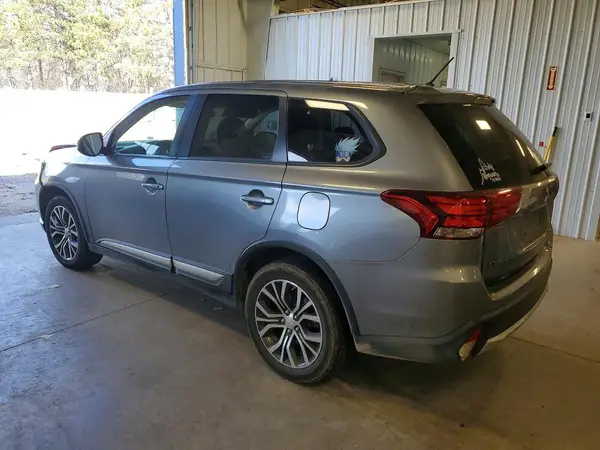 JA4AZ3A37GZ028396 2016 MITSUBISHI OUTLANDER - Image 2