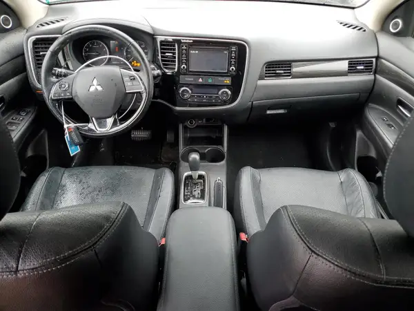 JA4AZ3A37GZ036241 2016 MITSUBISHI OUTLANDER - Image 8