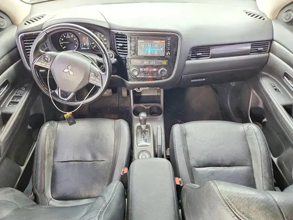 JA4AZ3A37GZ037650 2016 MITSUBISHI OUTLANDER - Image 8